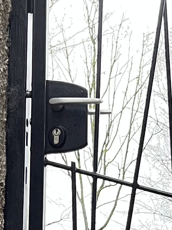 GRILLE ENTREE – Image 2