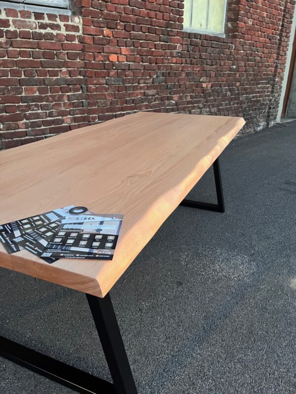 Table à manger Live Edge Hetre – Image 2